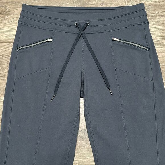 Athlete Metro Slouch Mid Rise Jogger Ankle Cinch Gray Pants Size Medium - Picture 3 of 13